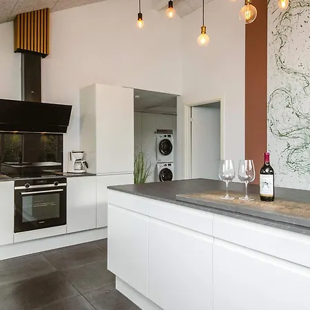 بيت للعطل 5 Star Holiday Home In Glesborg *