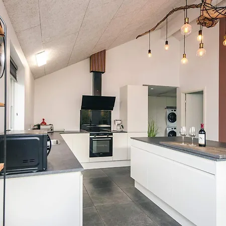 Semesterbostad 14 Person In Glesborg