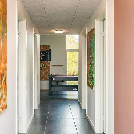 Semesterbostad 14 Person In *